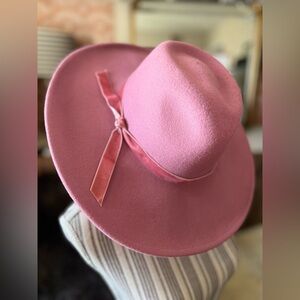 NWT Scala Pink Rancher Hat